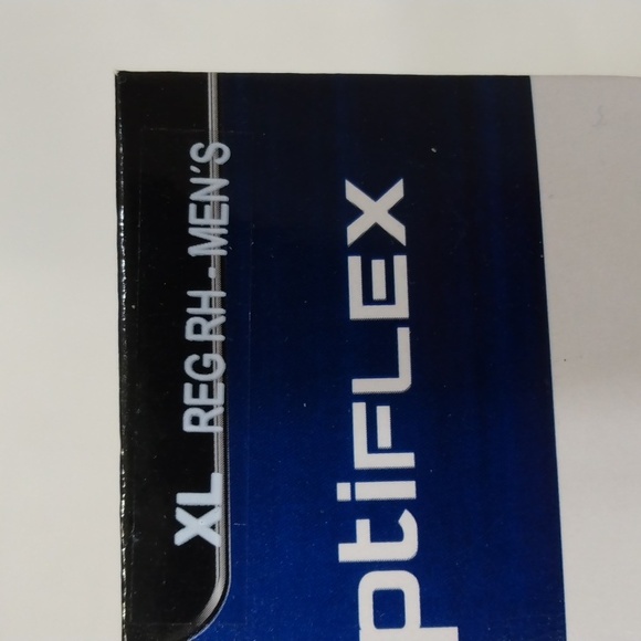 Full set of Golfing Gloves - Picture 3 of 5